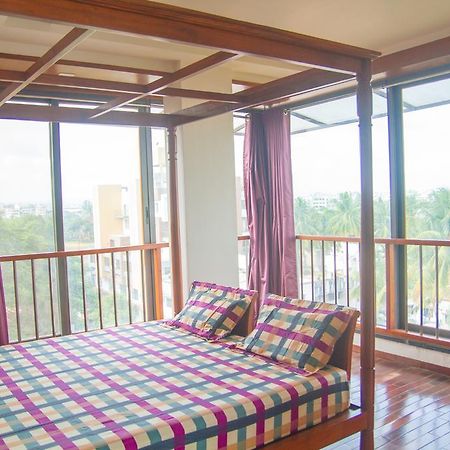 Gulmohar - Luxurious Penthouse Family Rooms Колхапур Екстер'єр фото
