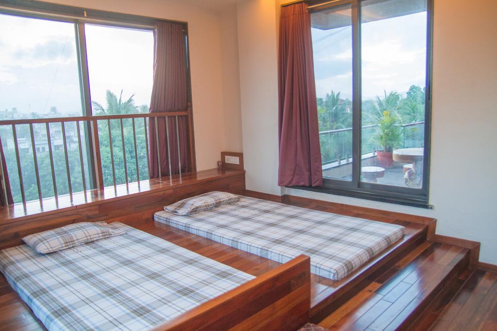 Gulmohar - Luxurious Penthouse Family Rooms Колхапур Екстер'єр фото
